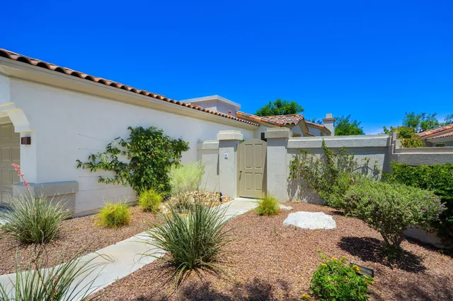 $795,000 | 786 Red Arrow Trail, Palm Desert, CA 92211