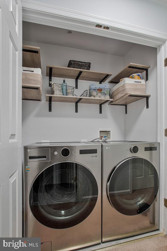 2529 Briar Ridge Lane, Unit 2529 Odenton, MD 21113 - Photo 29 of 40 Laundry - Upper Level