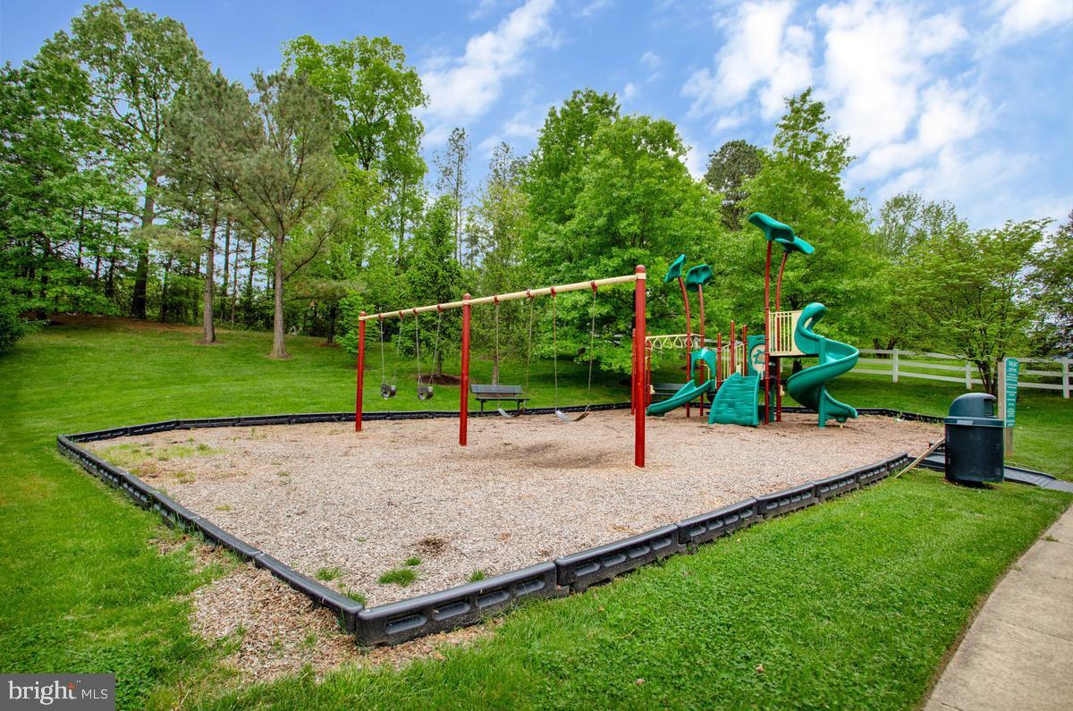 2529 Briar Ridge Lane, Unit 2529 Odenton, MD 21113 - Photo 35 of 40 Community Amenities