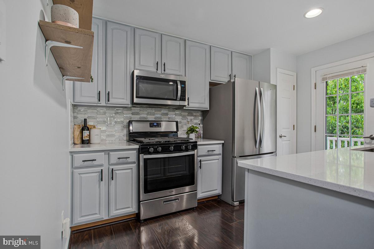 2529 Briar Ridge Lane, Unit 2529 Odenton, MD 21113 - Photo 6 of 40 Kitchen