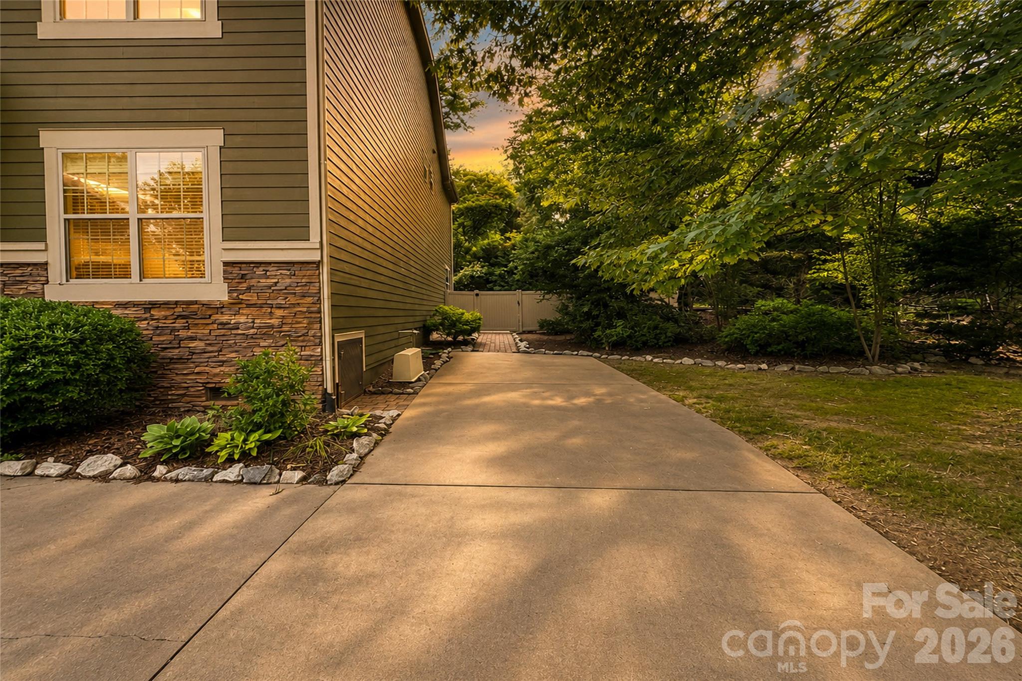166 Wilson Lake Road Mooresville, NC 28117 - Photo 5 of 48