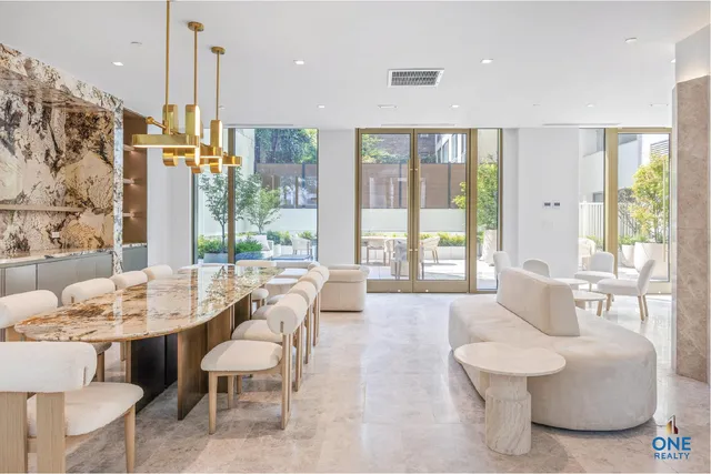 $2,000,000 | 250 East 25th Street, Unit 9A | Kips Bay