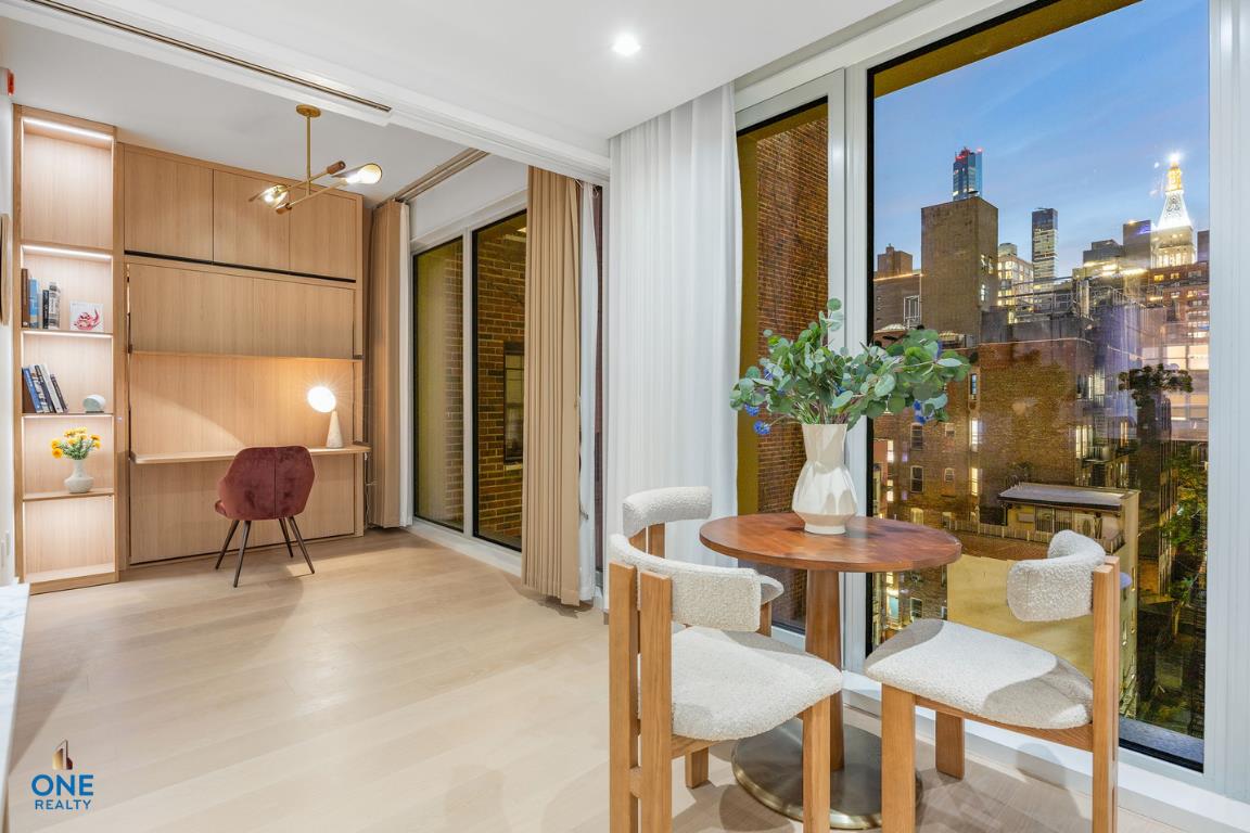 250 East 25th Street, Unit 9A Manhattan, NY 10010 - Photo 4 of 24