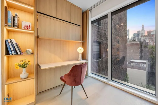 $2,000,000 | 250 East 25th Street, Unit 9A | Kips Bay