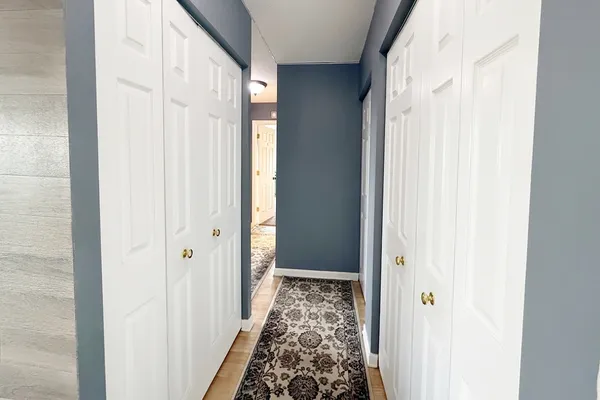 $289,999 | 5500 Lincoln Avenue, Unit 510E, Morton Grove, IL 60053