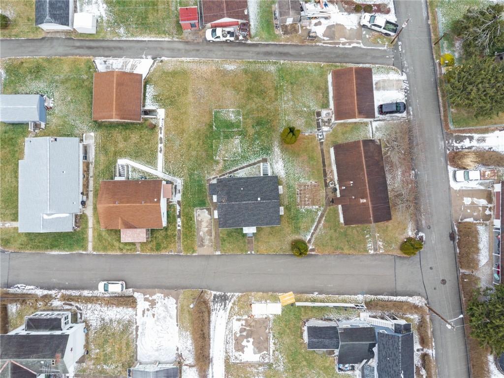 253 Stewart Street Elizabeth, PA 15037 - Photo 3 of 23 view of building with a yard