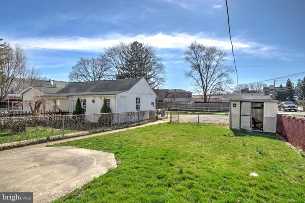 $1,900 | 21 West Gramby Street, Manheim, PA 17545