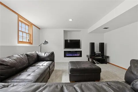 $579,000 | 8317 West 144th Place, Overland Park, KS 66223