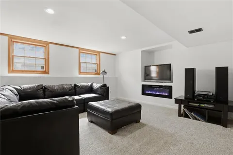$579,000 | 8317 West 144th Place, Overland Park, KS 66223