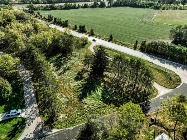 $114,900 | Lt2 Woodcrest Lane, Cambridge, WI 53523