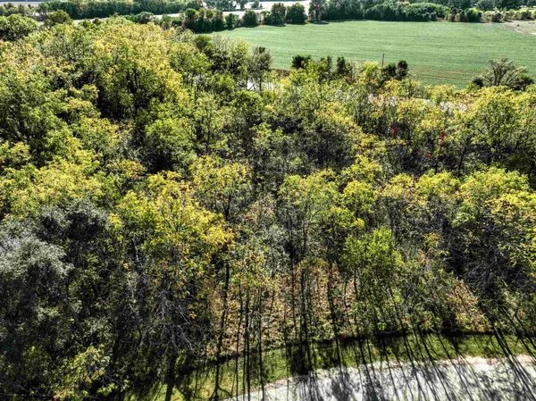 $114,900 | Lt2 Woodcrest Lane, Cambridge, WI 53523