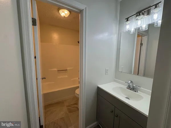 $2,000 | 4121 Bluebird Drive, Waldorf, MD 20603