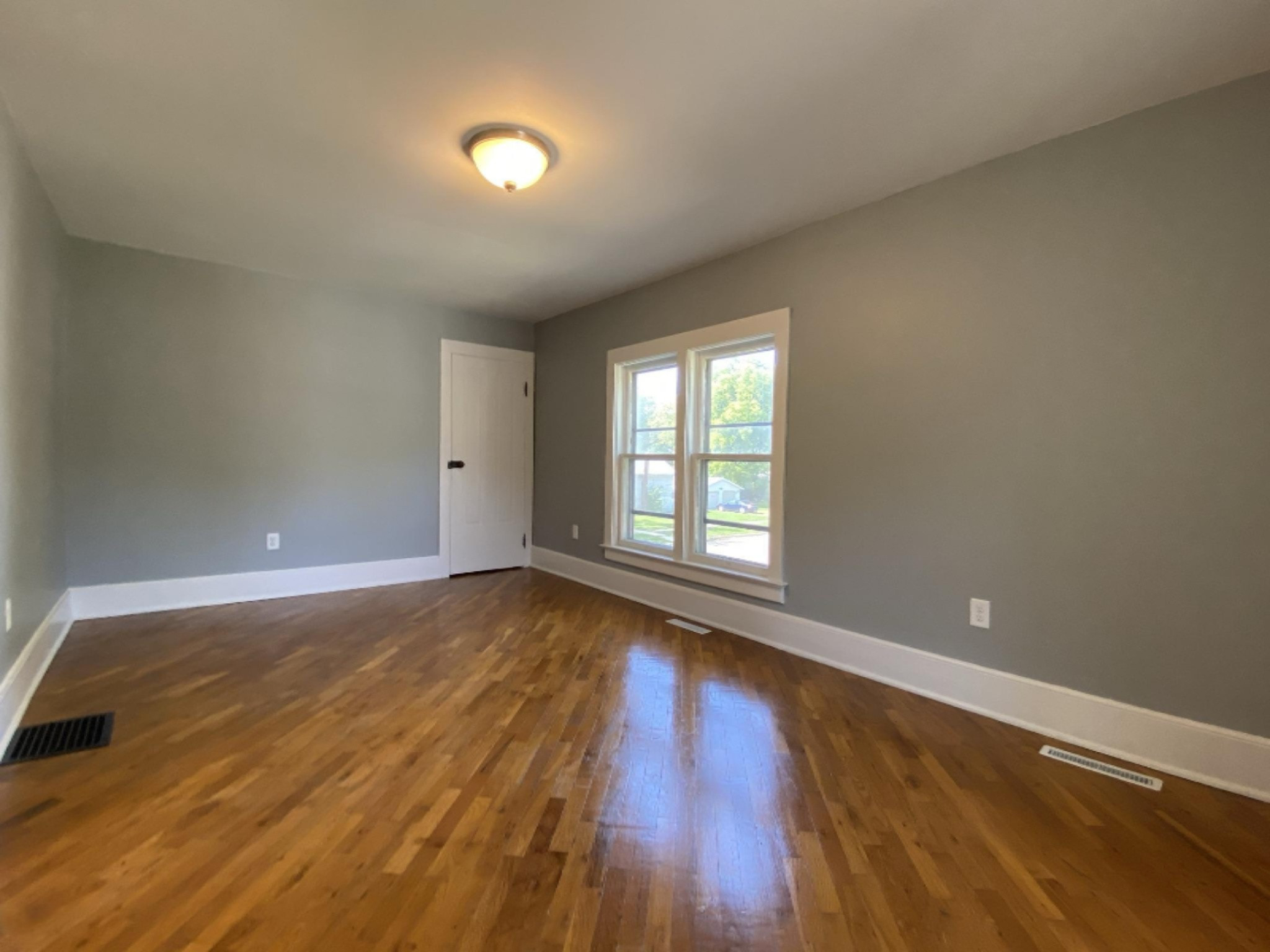 623 West Street Three Rivers, MI 49093 - Photo 11 of 18 IMG_1425