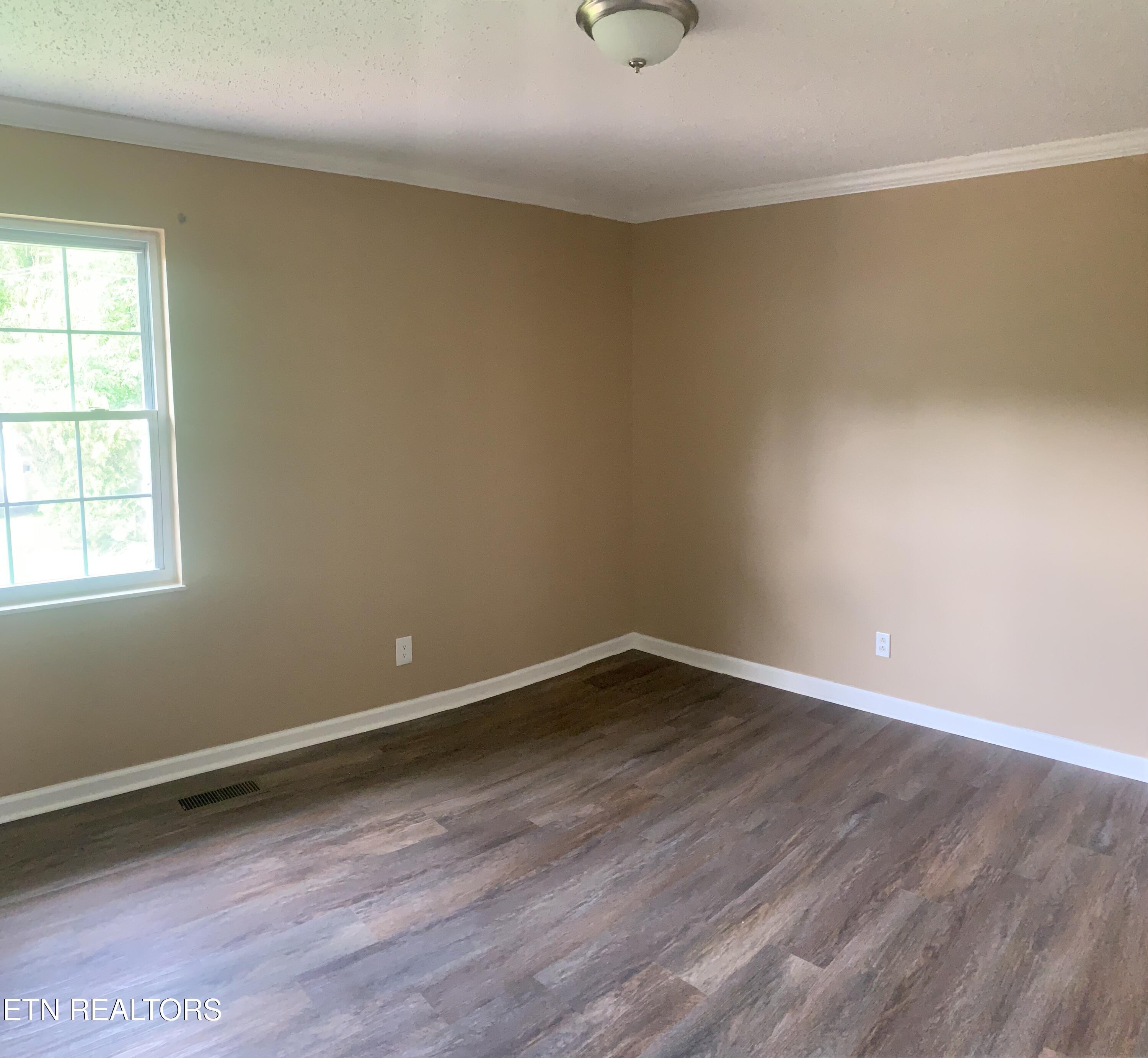 503 Old Edgemoor Lane Powell, TN 37849 - Photo 12 of 18 master