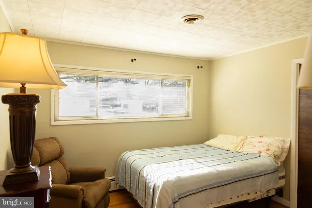 $549,000 | 9434 Dubarry Avenue, Lanham, MD 20706