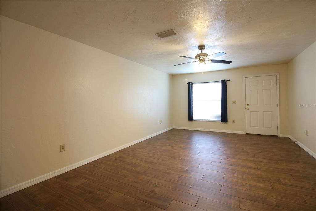 5812 Stokes Road Lakeland, FL 33812 - Photo 4 of 19