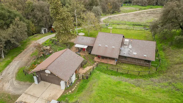 $515,000 | 30240 Watts Valley Road, Tollhouse, CA 93667