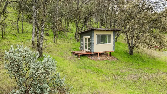 $515,000 | 30240 Watts Valley Road, Tollhouse, CA 93667
