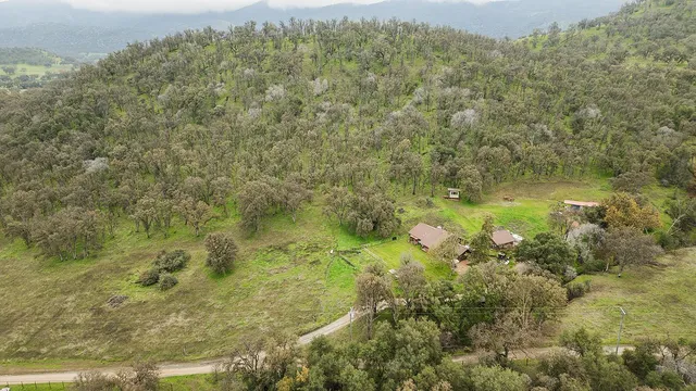 $515,000 | 30240 Watts Valley Road, Tollhouse, CA 93667
