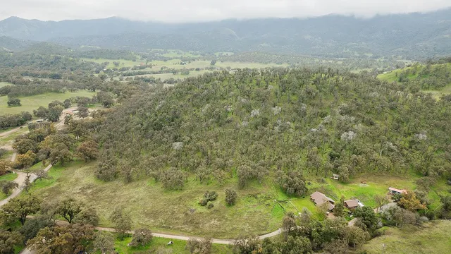 $515,000 | 30240 Watts Valley Road, Tollhouse, CA 93667