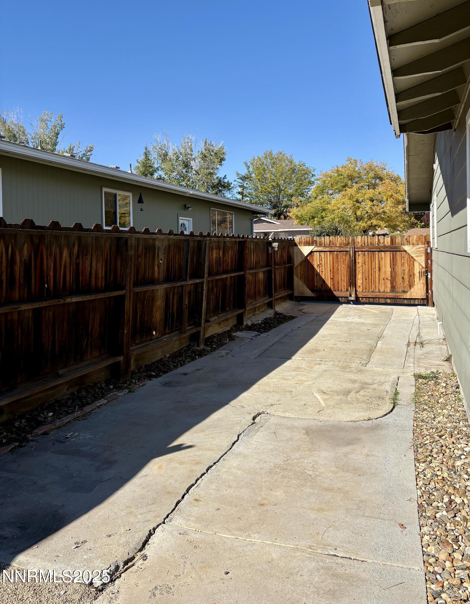 2000 Royal Drive Reno, NV 89503 - Photo 31 of 33 a view of a balcony with an outdoor space