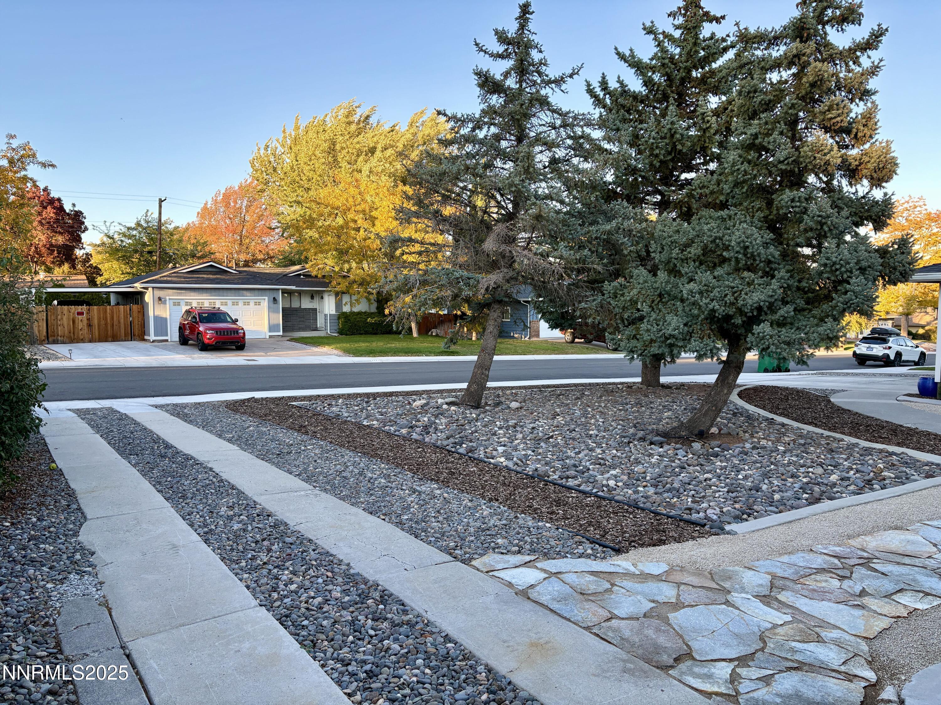 2000 Royal Drive Reno, NV 89503 - Photo 32 of 33 a view of a house with a yard