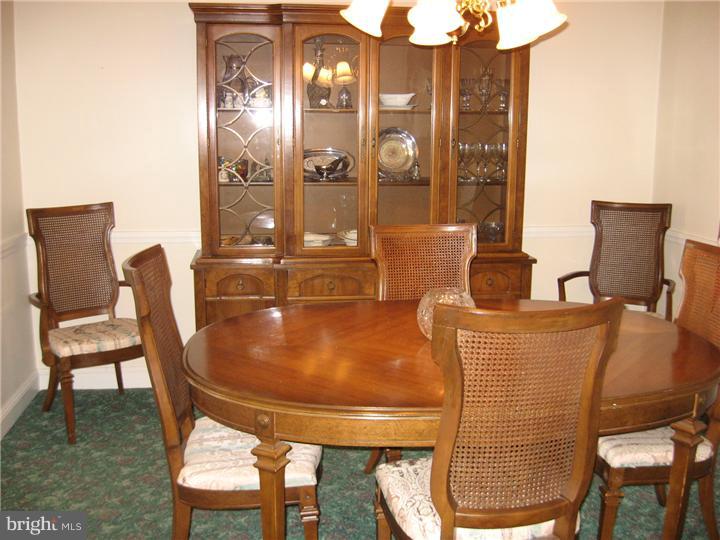 48 Locust Avenue Springfield, PA 19064 - Photo 5 of 21 Dining Room