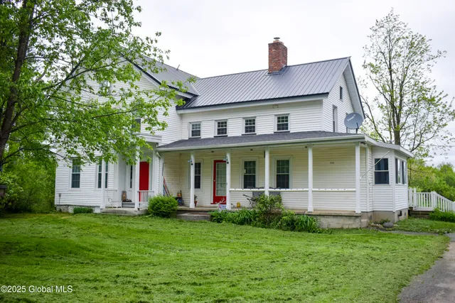 $199,000 | 219 Oswegatchie Road, Mohawk, NY 12068