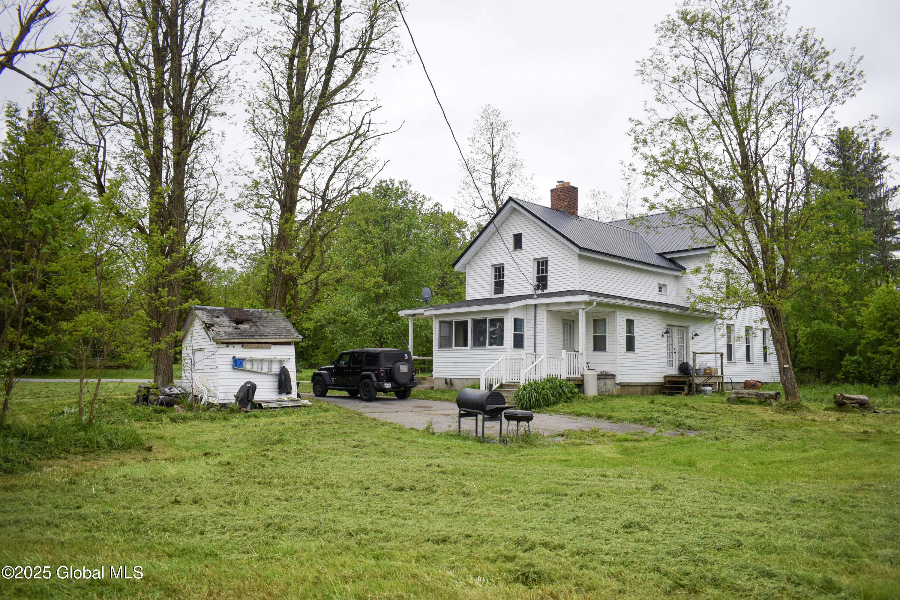 219 Oswegatchie Road Mohawk, NY 12068 - Photo 3 of 34 pic