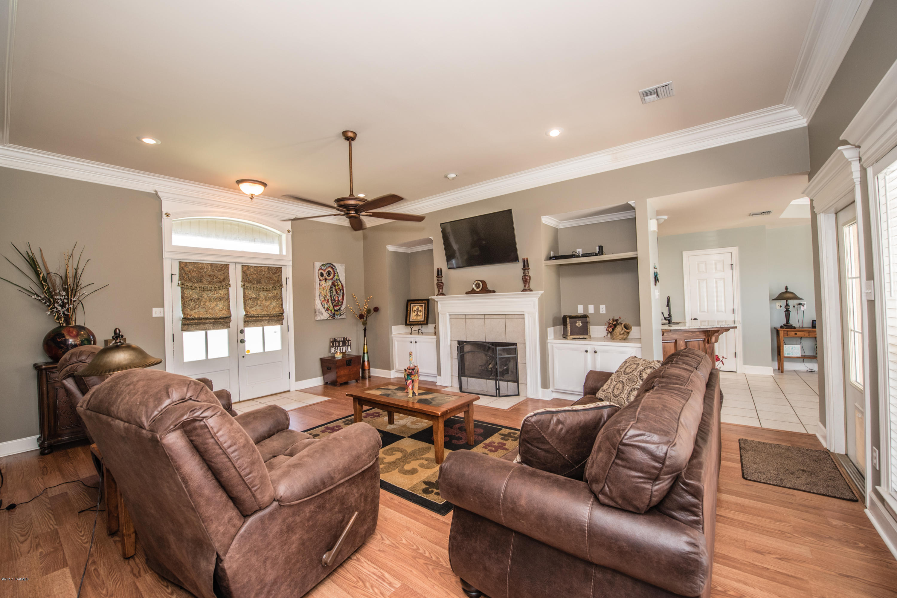 102 Longpointe Road Youngsville, LA 70592 - Photo 5 of 31 DSC_9352