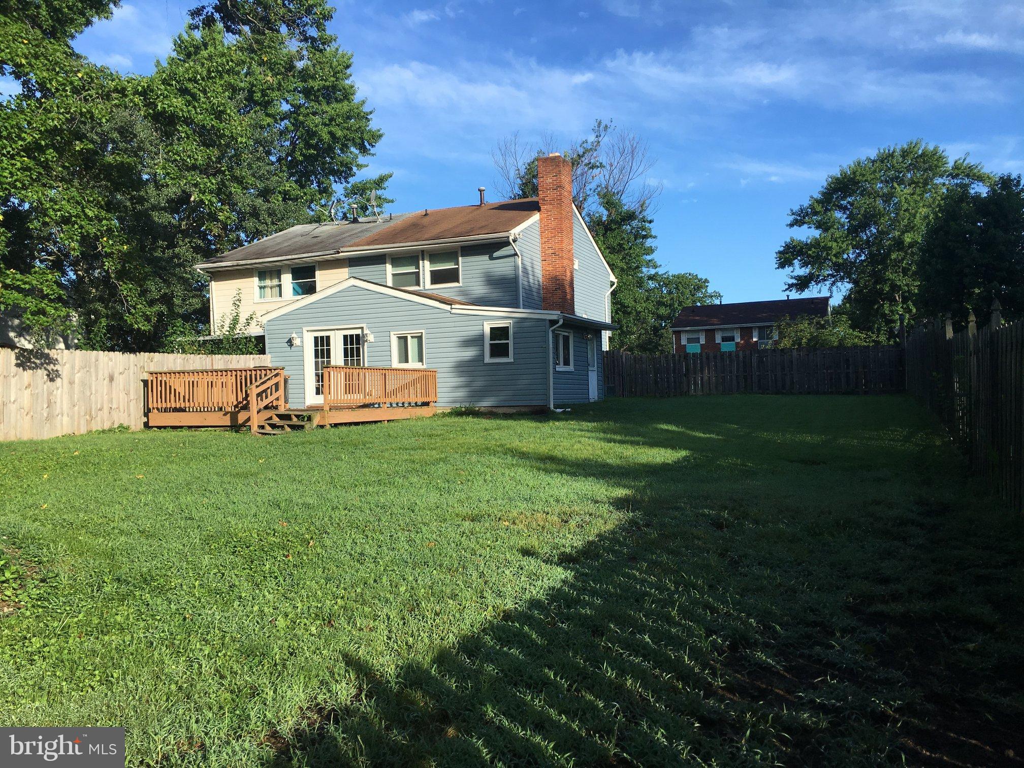 139 Dunlap Road Pasadena, MD 21122 - Photo 11 of 14 Exterior (Rear)
