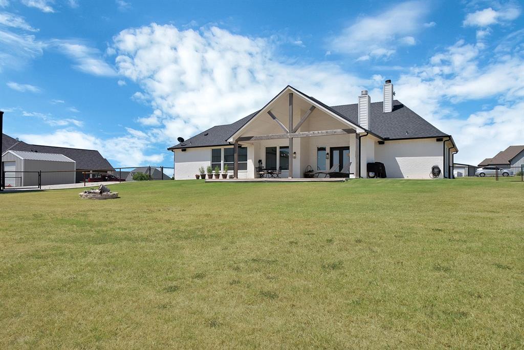 244 Harvard Lane Springtown, TX 76082 - Photo 35 of 37