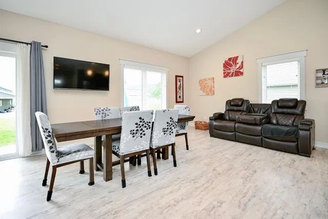 $550,000 | 1160 21st Street, Wabasha, MN 55981