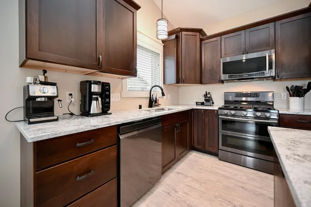 $550,000 | 1160 21st Street, Wabasha, MN 55981