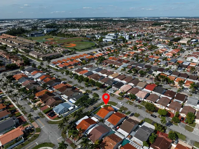 $3,500 | 9098 Northwest 114th Street, Hialeah Gardens, FL 33018