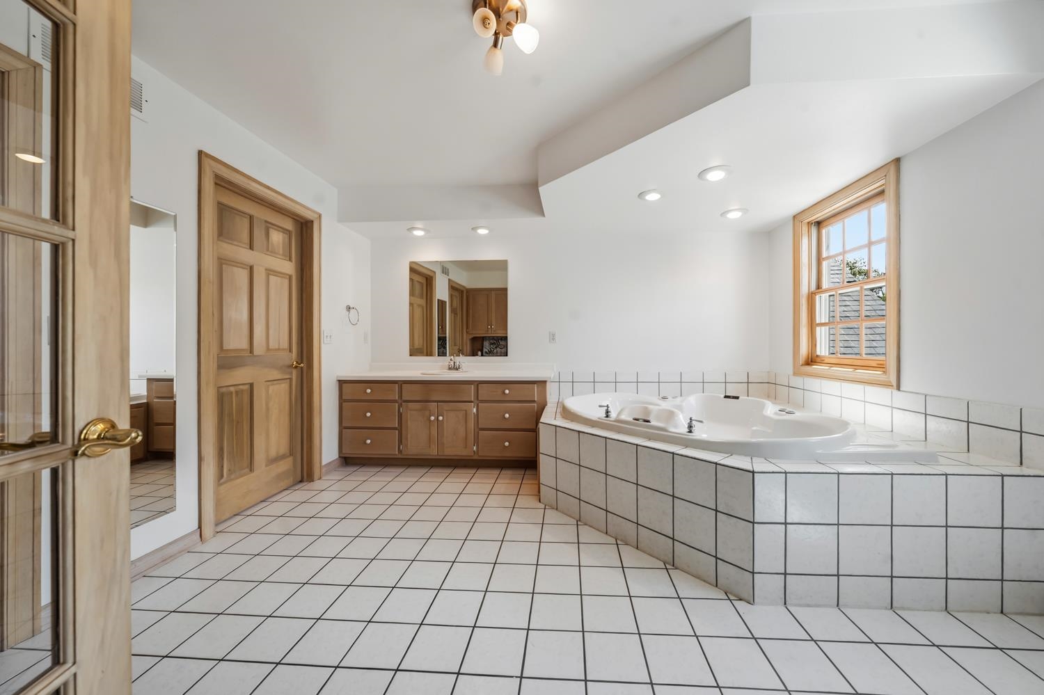 4720 Wedgestone Court Oneida, WI 54155 - Photo 27 of 70