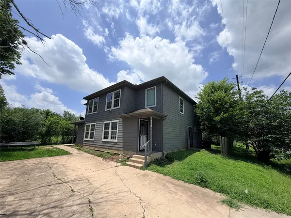 $1,983 | 5408 Groveton Street, Unit B, Houston, TX 77033