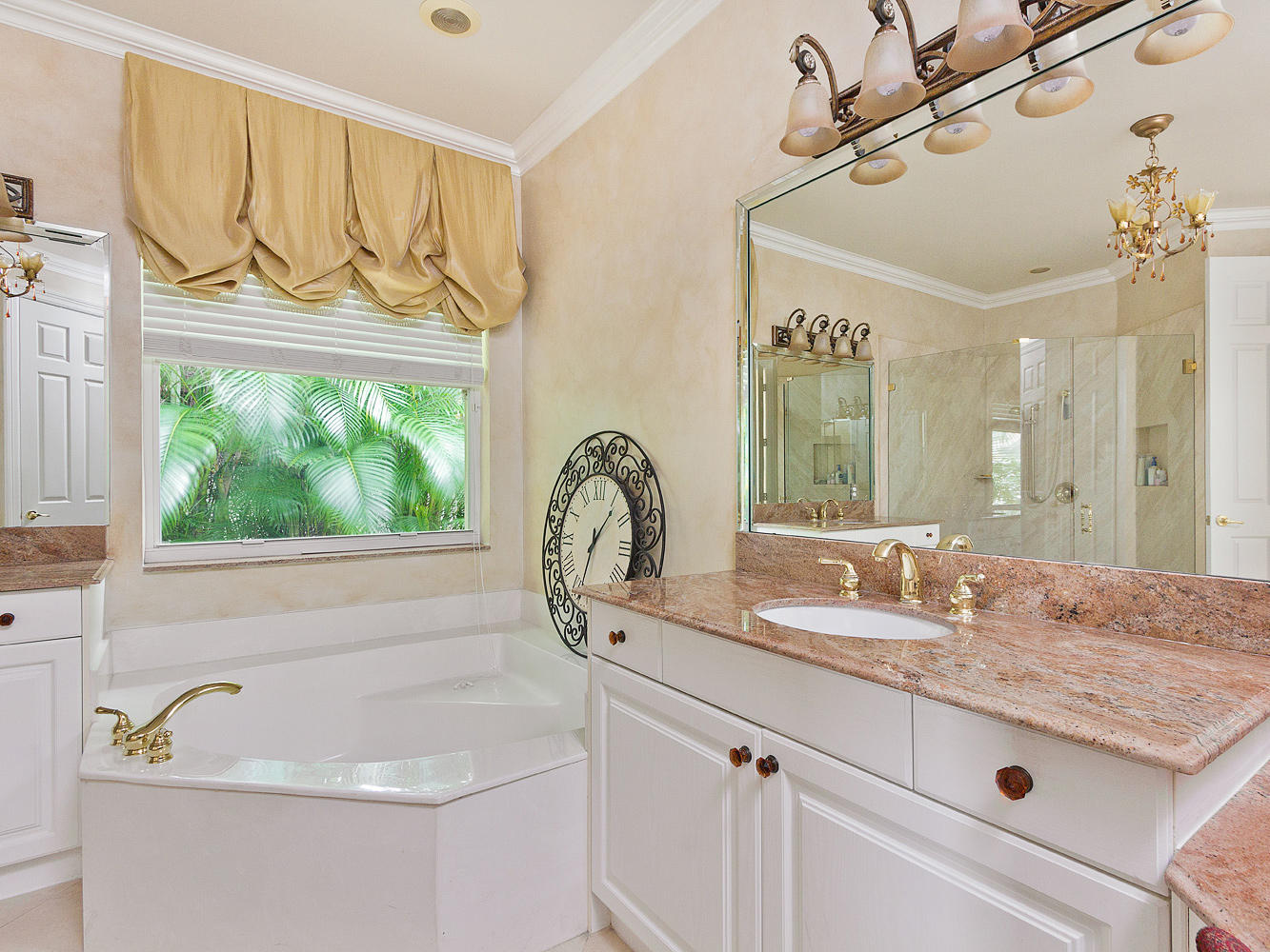 19252 Natures View Court Boca Raton, FL 33498 - Photo 26 of 36 26_Masterbath2