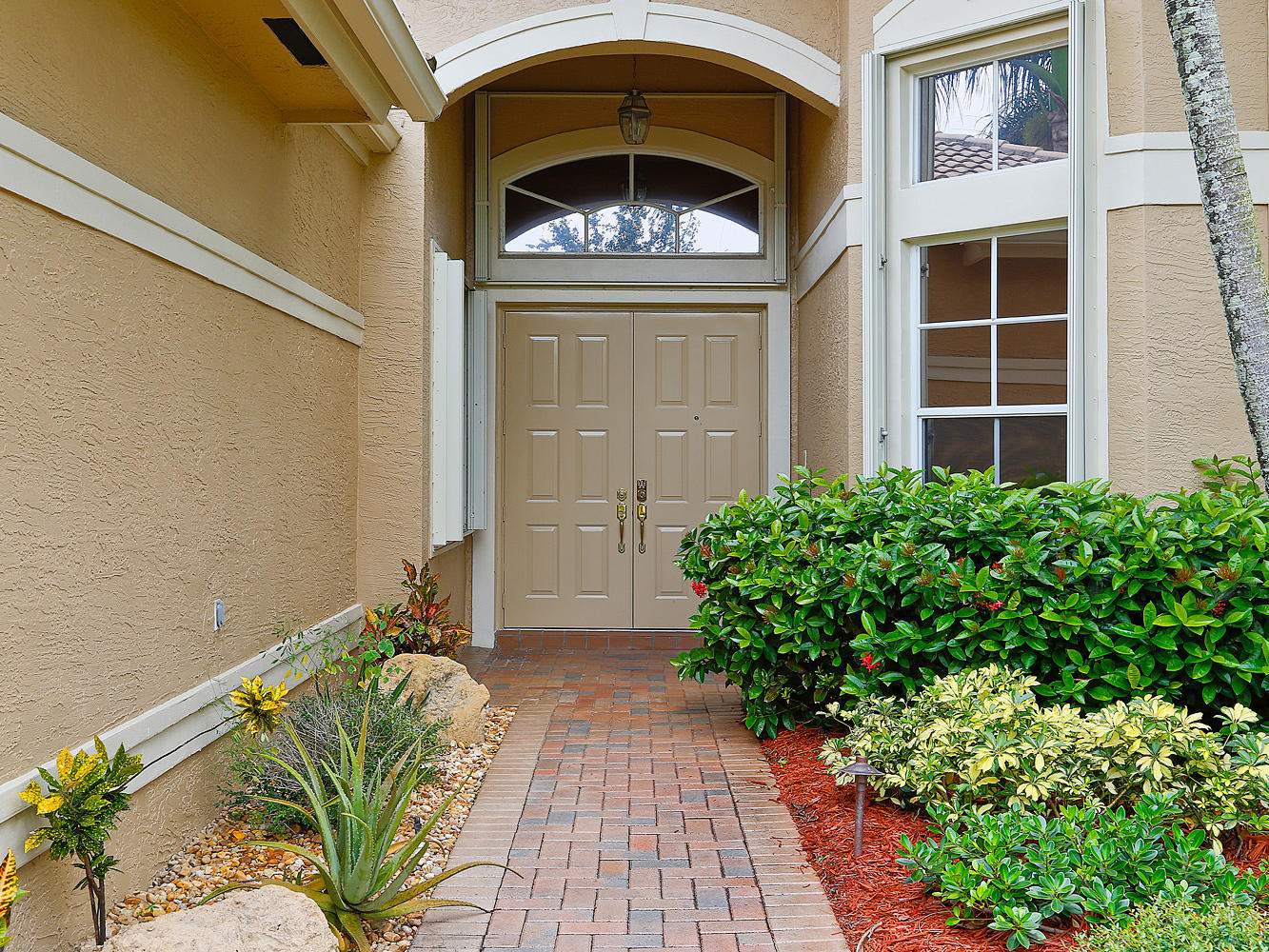 19252 Natures View Court Boca Raton, FL 33498 - Photo 4 of 36 05_Entrance1