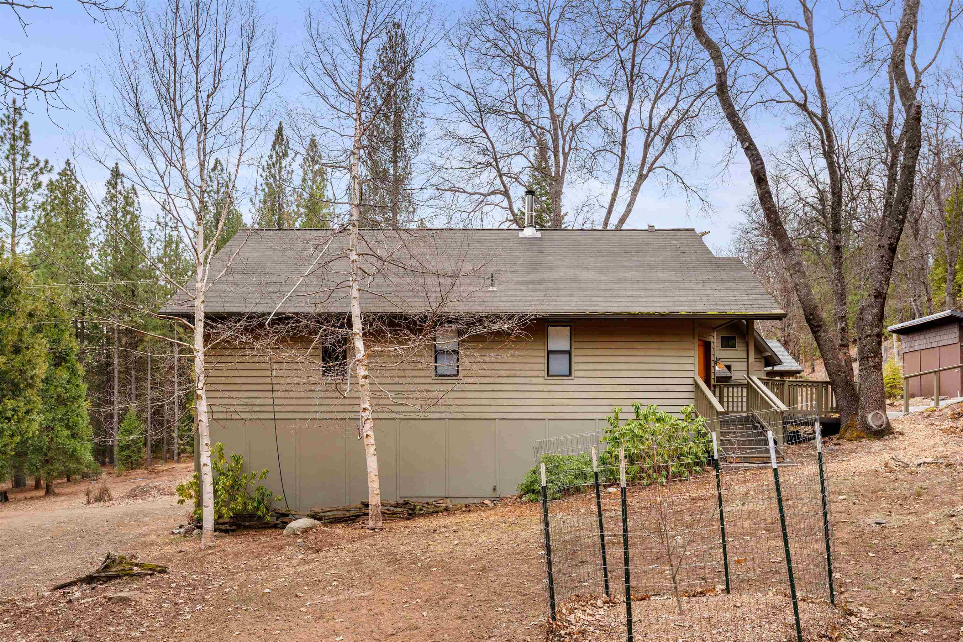 8839 Rocky Road Weed, CA 96094 - Photo 19 of 27 Gallery Image 19
