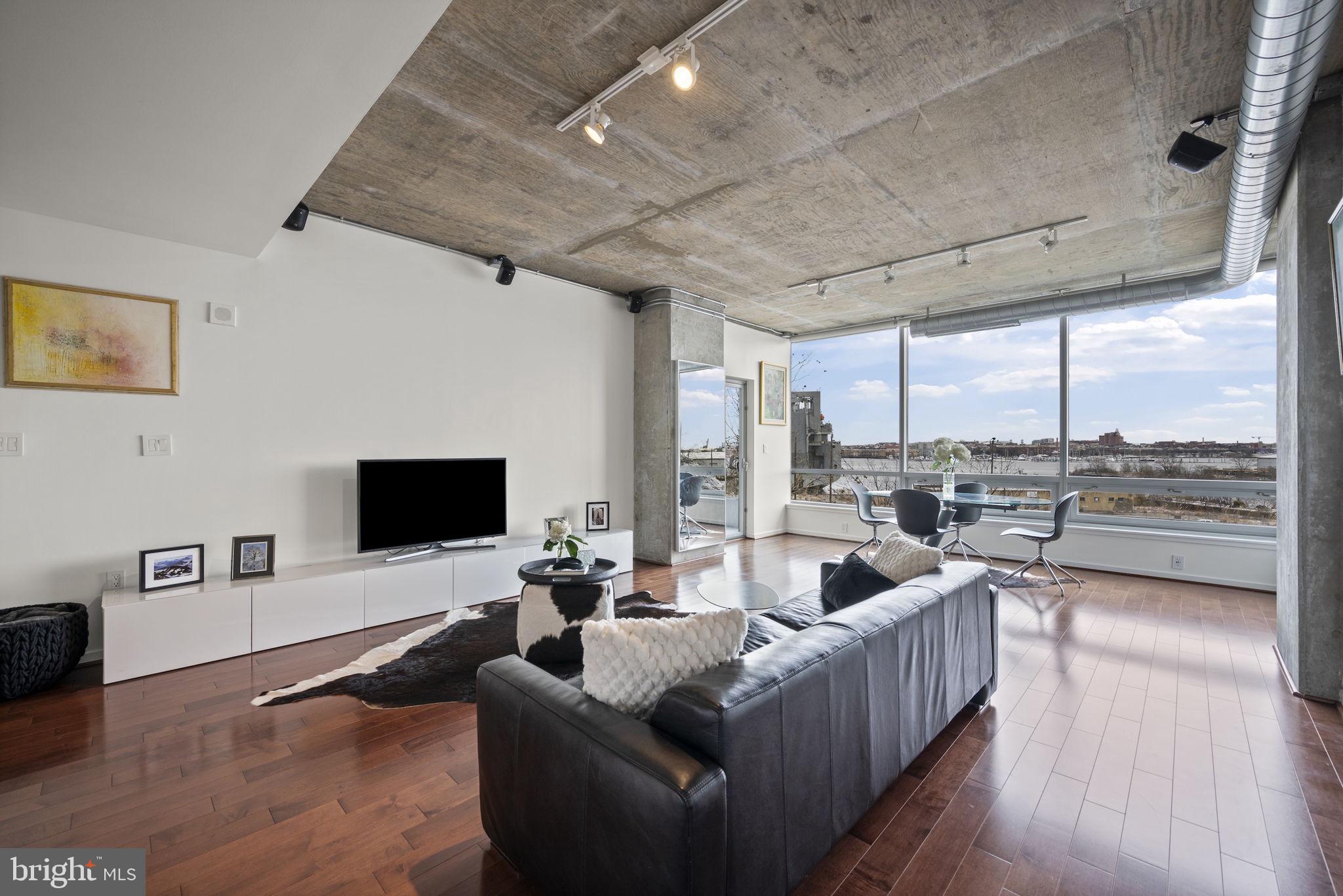 1200 Steuart Street, Unit 312 Baltimore, MD 21230 - Photo 11 of 70