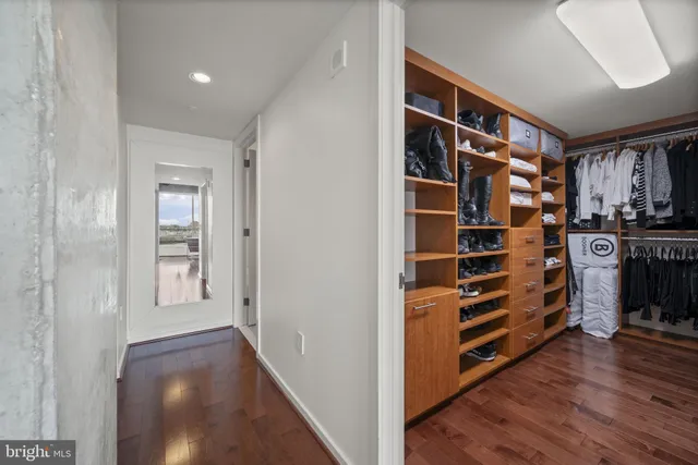 $550,000 | 1200 Steuart Street, Unit 312, Baltimore, MD 21230