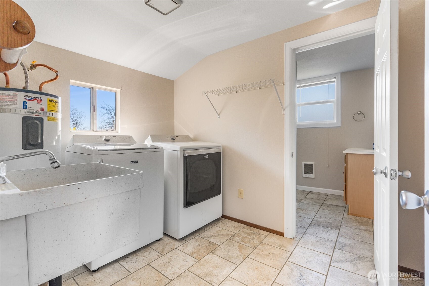 44 Southwest 10th Street Chehalis, WA 98532 - Photo 22 of 31 Gallery Image 22