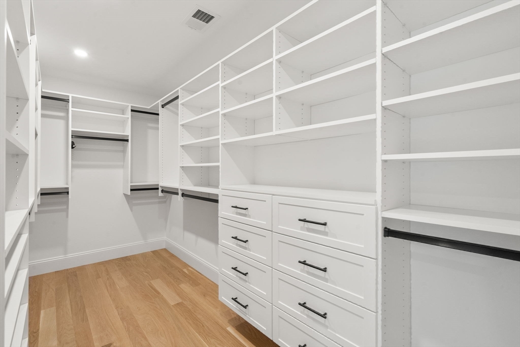 36 Kingswood Road Westwood, MA 02090 - Photo 27 of 40