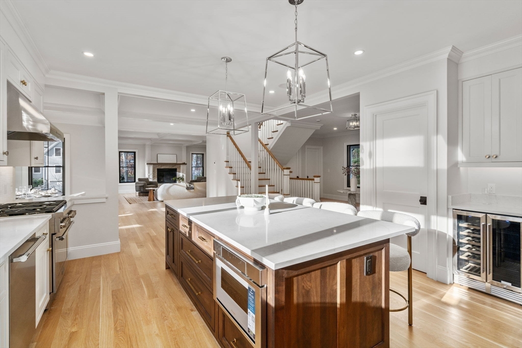 36 Kingswood Road Westwood, MA 02090 - Photo 8 of 40