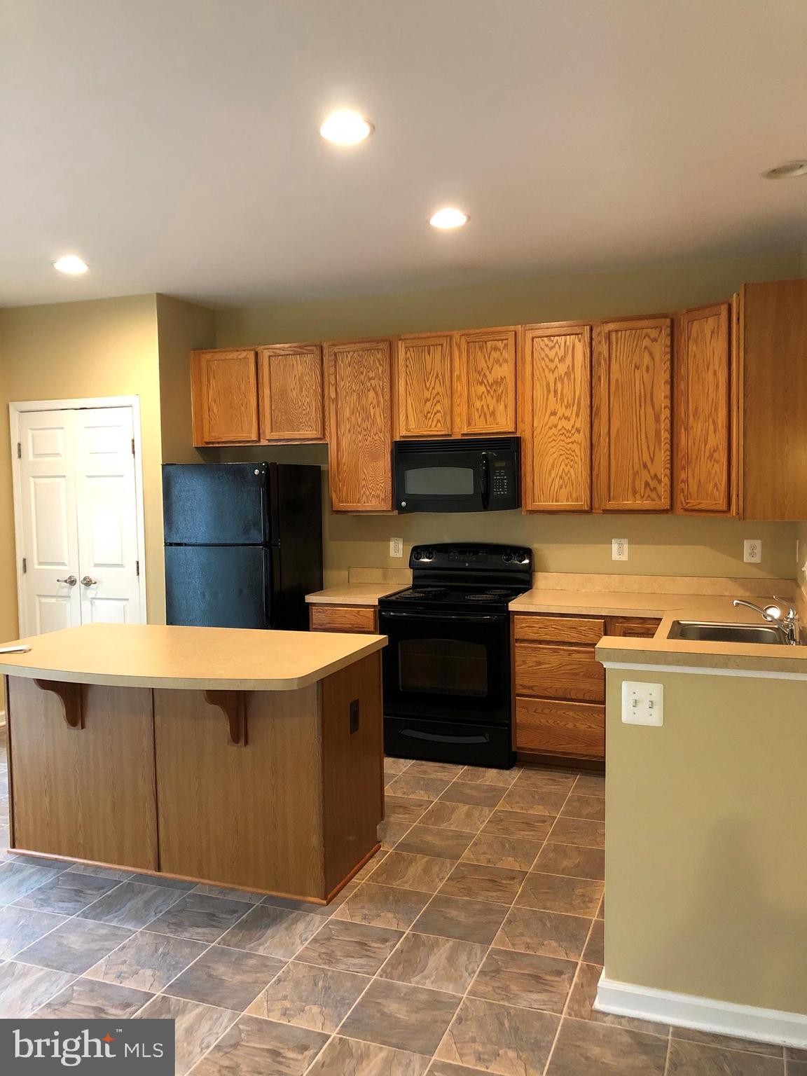 403 Alba Road Fredericksburg, VA 22405 - Photo 8 of 28 Gallery Image 8