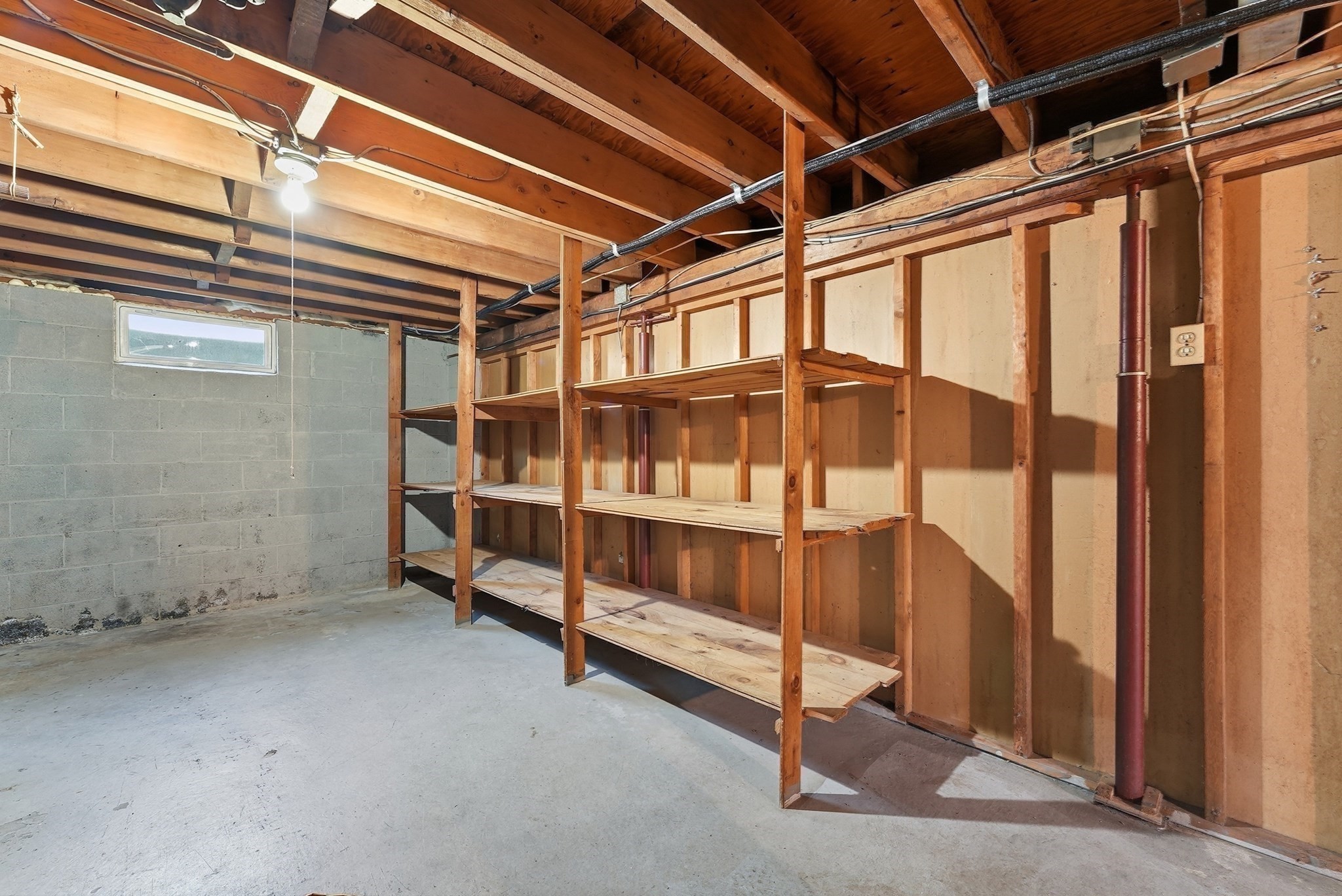 956 Ryan Road Northampton, MA 01062 - Photo 10 of 18 Gallery Image 10