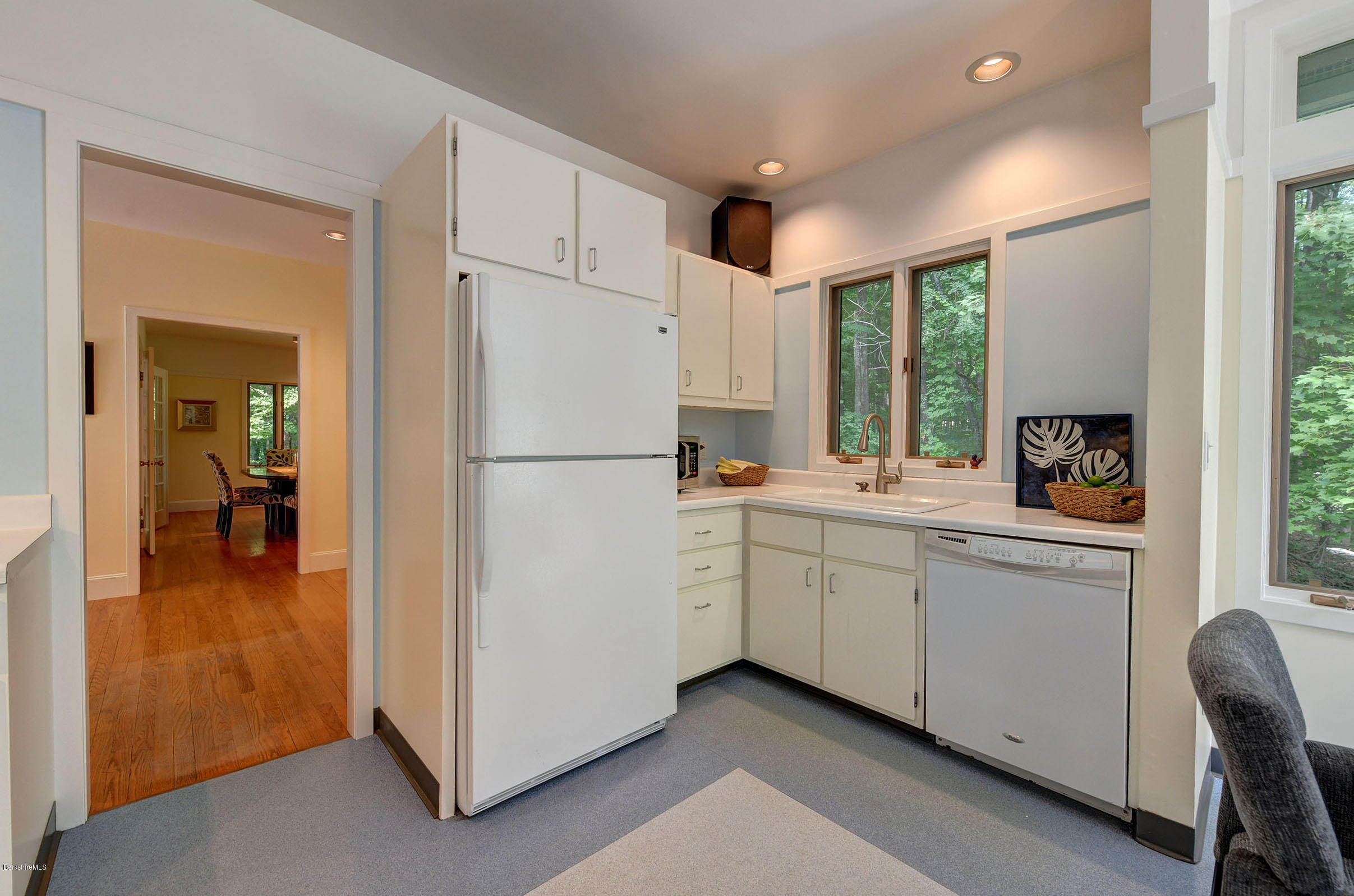 29 Blunt Road Egremont, MA 01230 - Photo 11 of 27 Kitchen