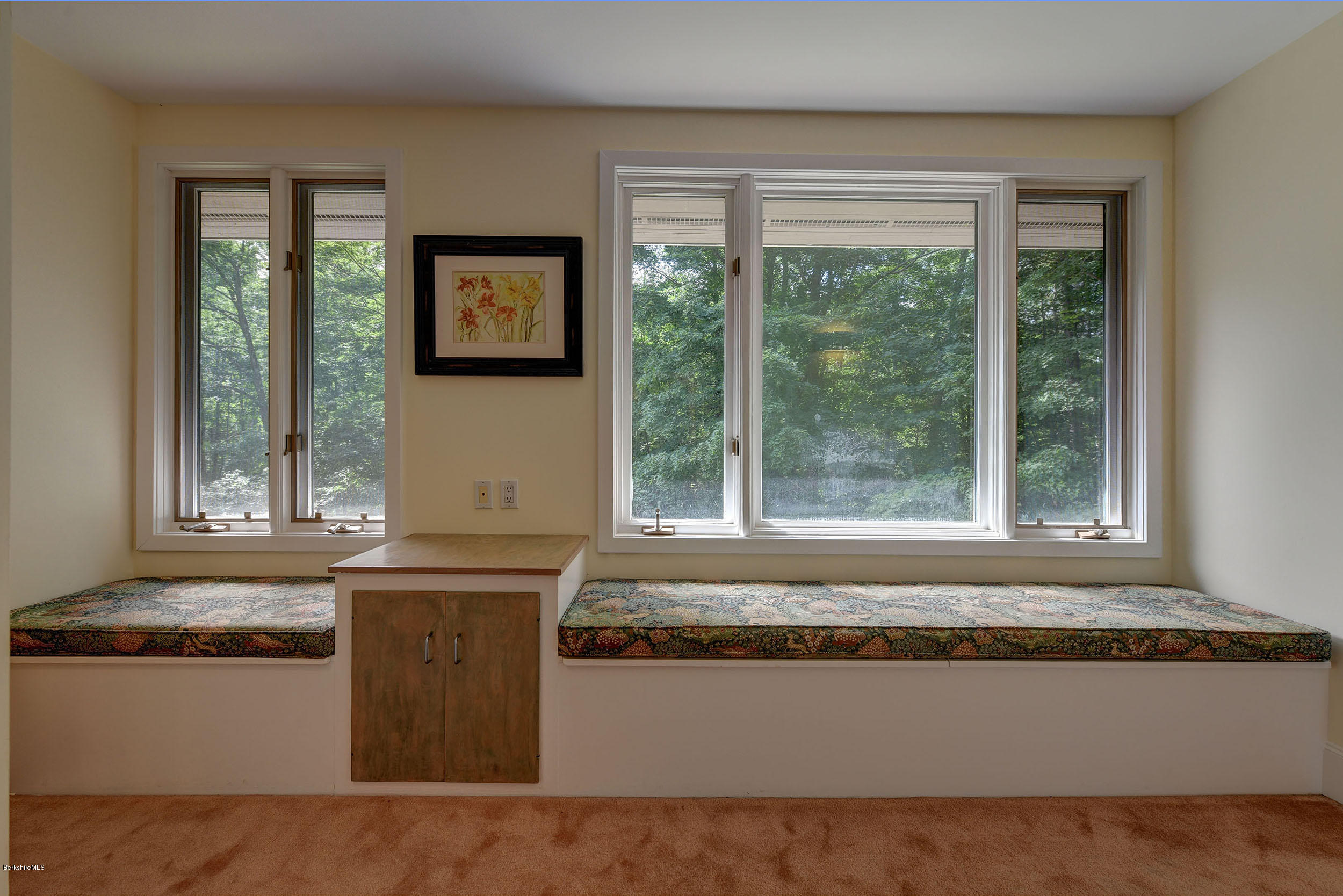 29 Blunt Road Egremont, MA 01230 - Photo 16 of 27 18-Second Floor Landing Sitting Bench -