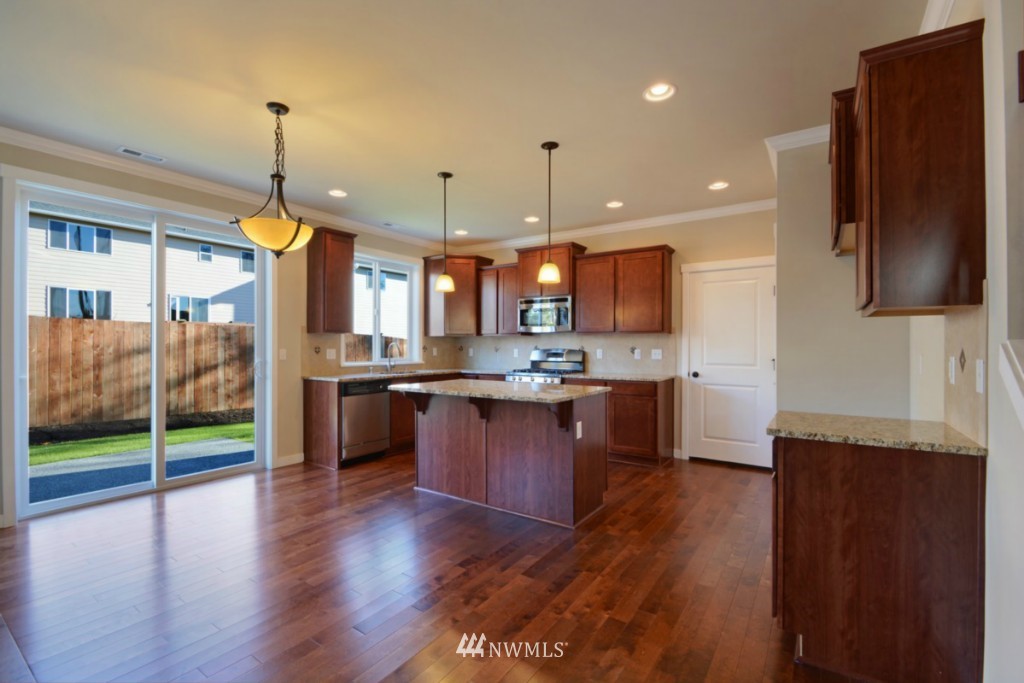 5 200th Place Southwest Bothell, WA 98012 - Photo 5 of 20